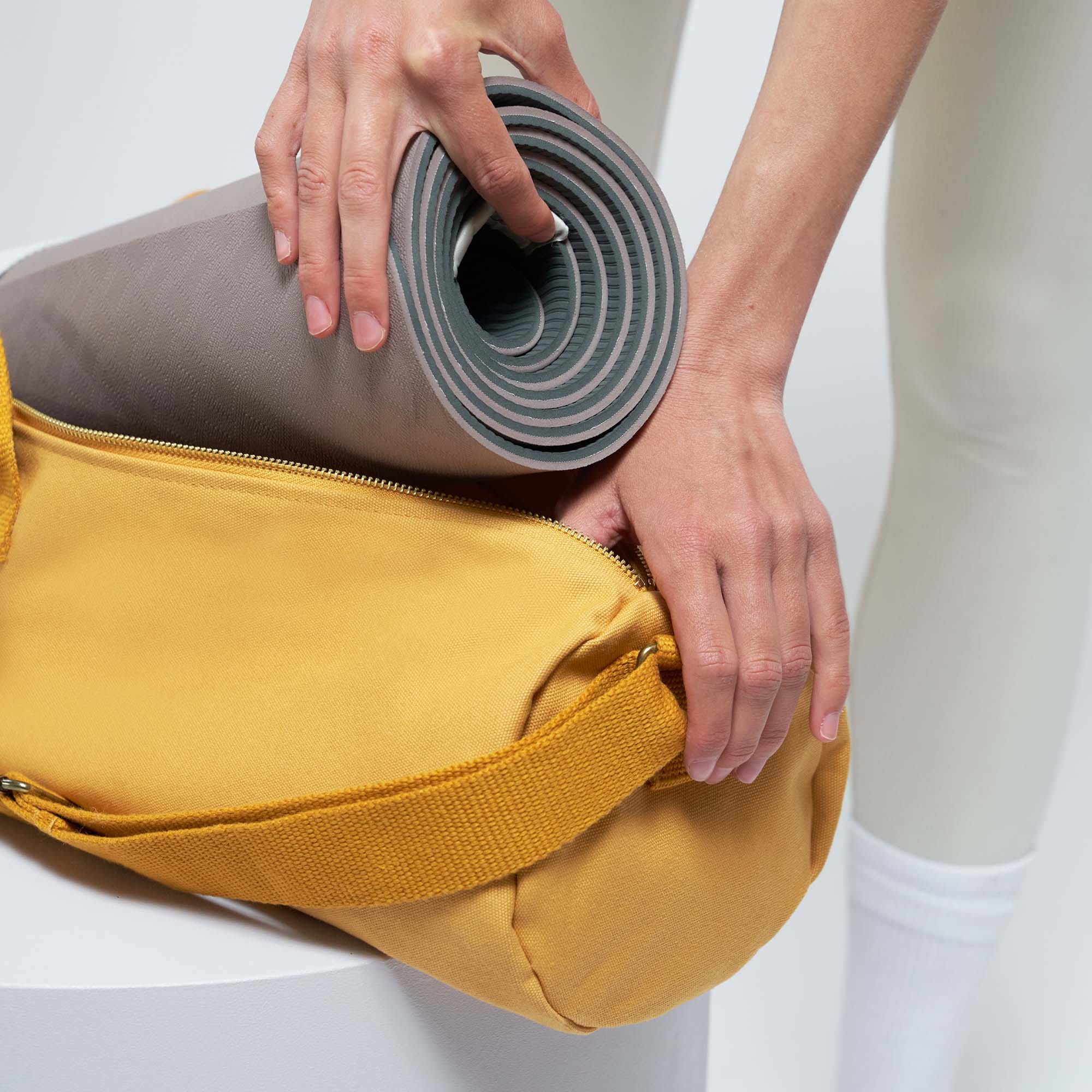 Manufacturers Custom With Logo Adjustable Shoulder Strap Cotton Canvas Sports Gym Pilates Carry Yoga Mat Bag for Women - Image 4