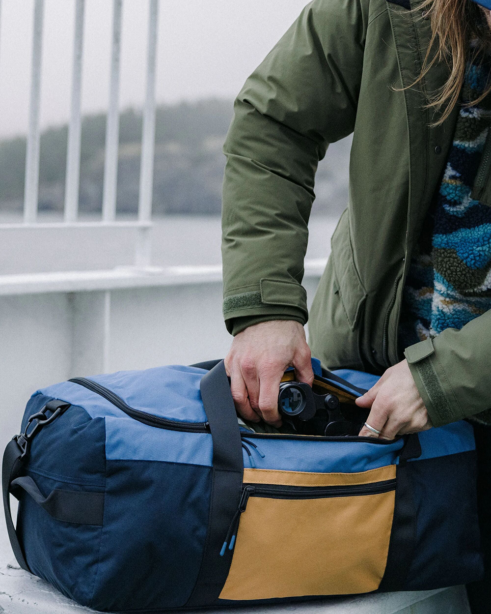 Manufacturers Custom Sustainable Eco Friendly 100% Recycled Polyester Waterproof Casual Sports Travel Duffle Bag for Men Women - Image 4