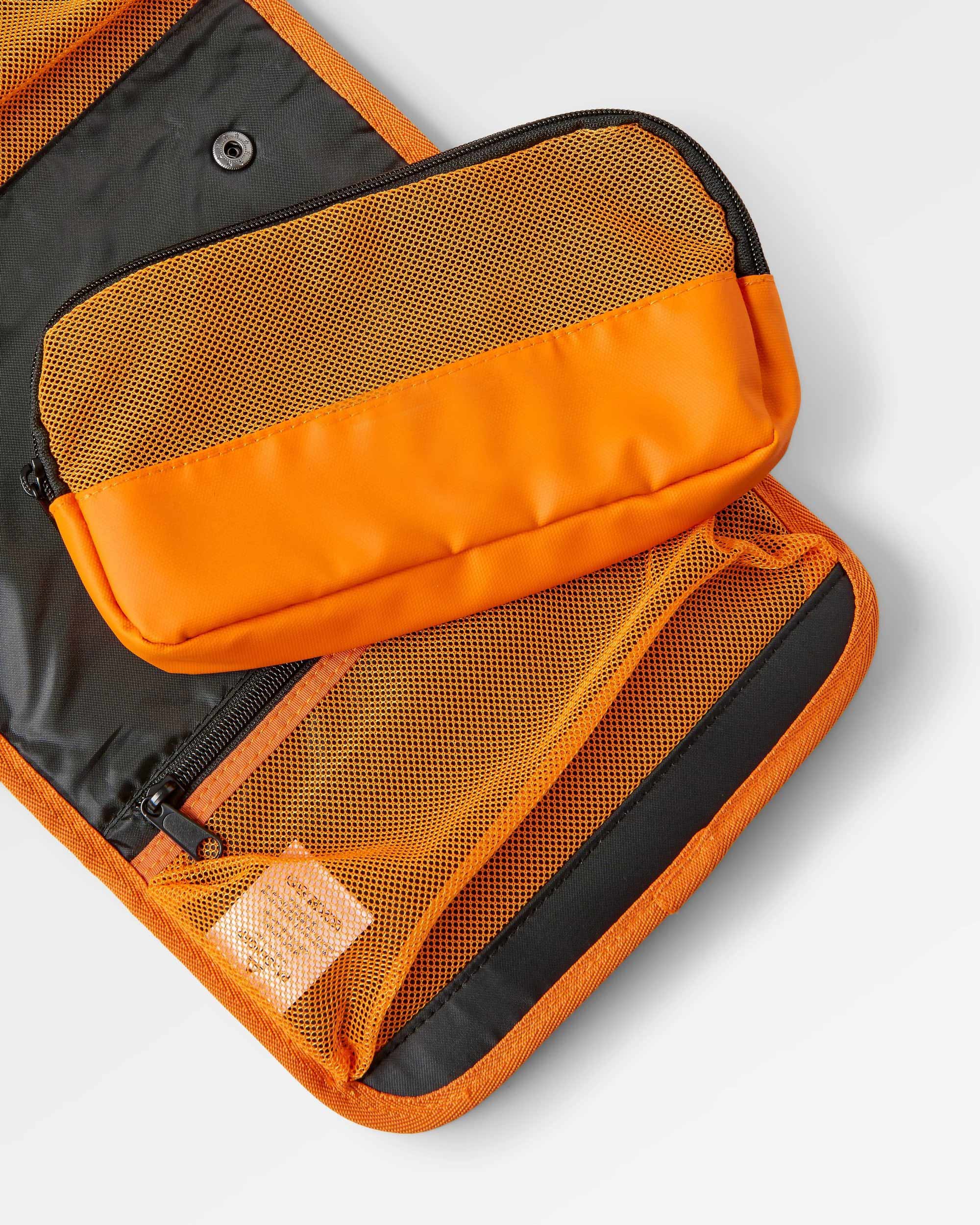 Manufacturers Custom Sustainable Eco Friendly 100% Recycled Polyester Hanging Travel Wash Dopp Kit Toiletry Bags for Men Women - Image 3