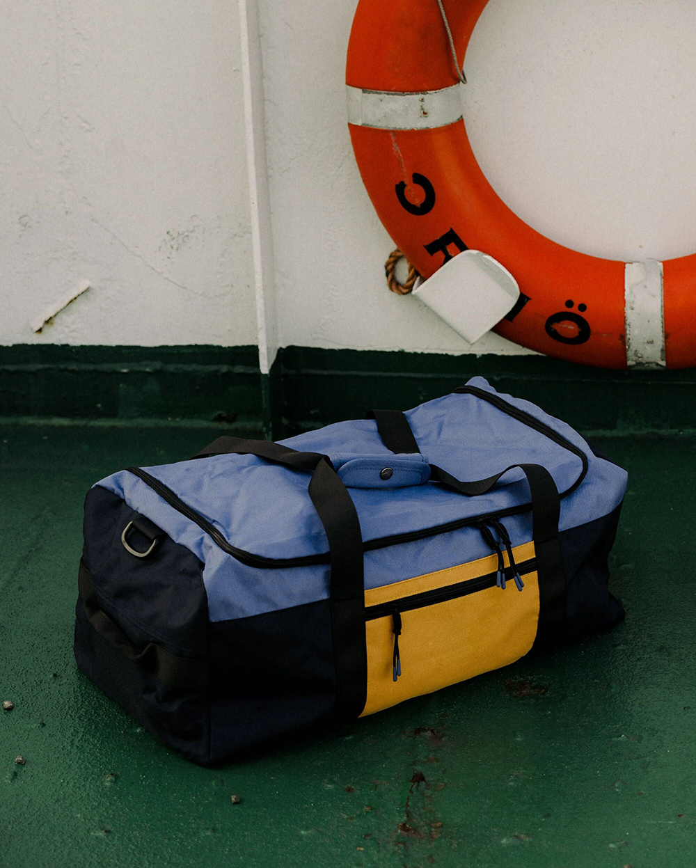 Manufacturers Custom Sustainable Eco Friendly 100% Recycled Polyester Waterproof Casual Sports Travel Duffle Bag for Men Women - Image 5