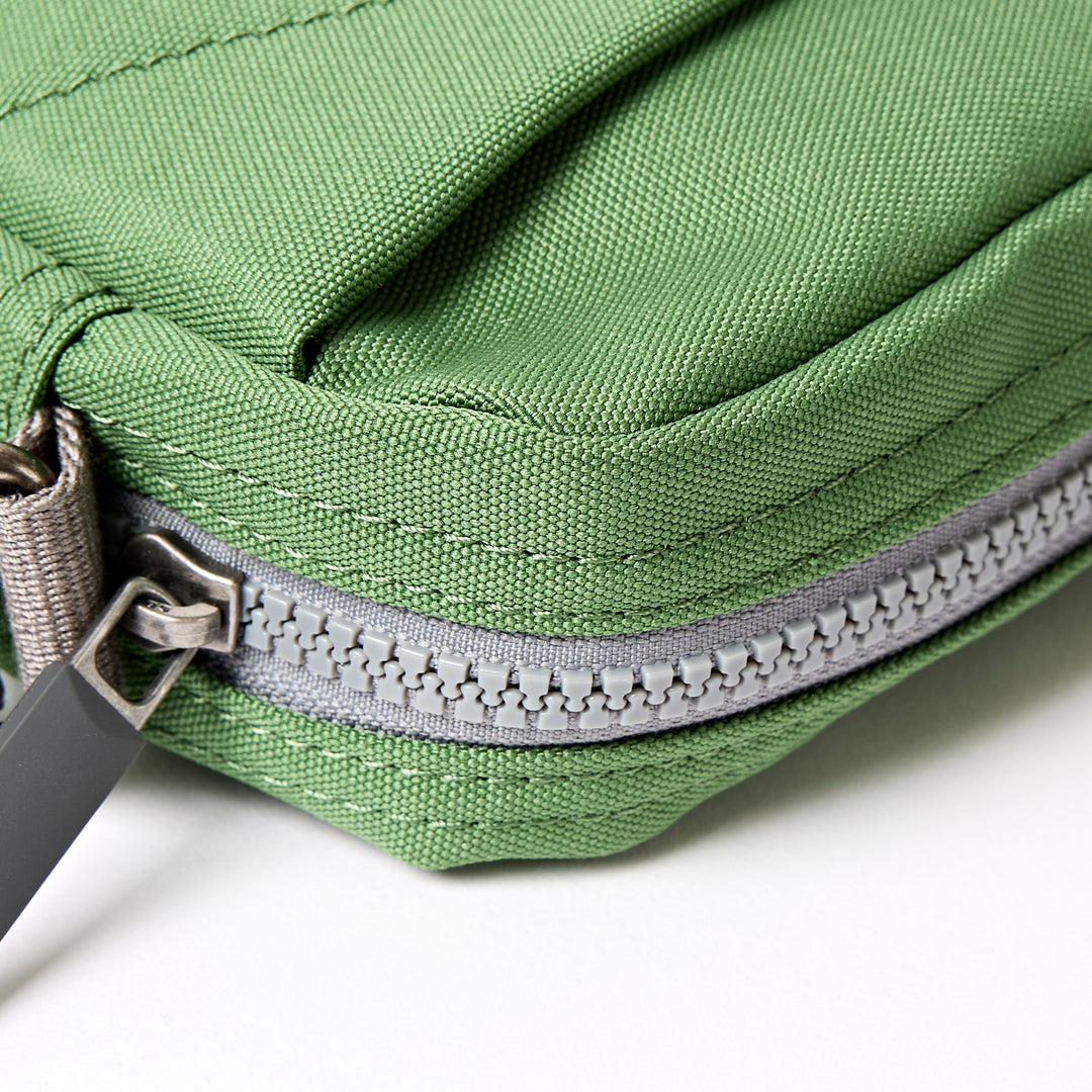 Manufacturer Custom Sustainable Eco Friendly 100% Recycled Canvas Waterproof Small Mini Shoulder Crossbody Bag for Men and Women - Image 6